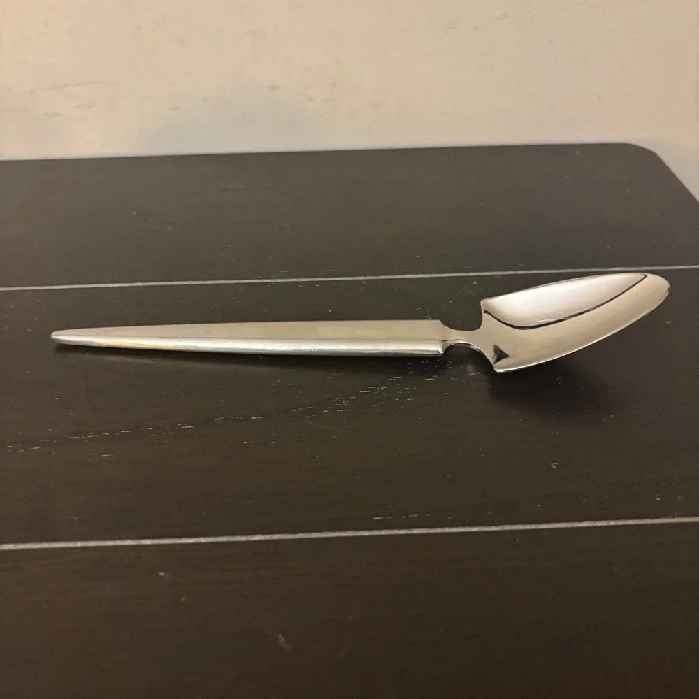 Gourmet Settings | Quill 18/8‎ | Stainless Steel | Dinner Spoon Modernist 8.25